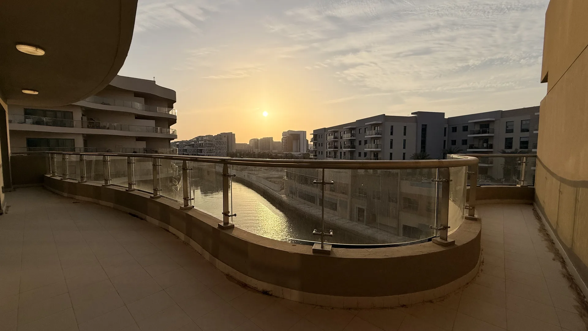 Amwaj 2 – Unit A402